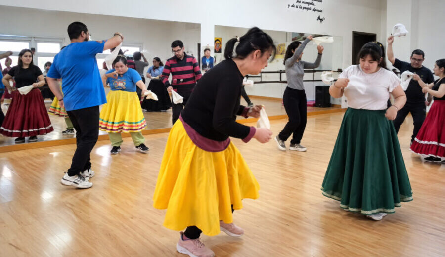 Raíces que nos unen”: el ballet del CAAD viajará a Santiago del Estero